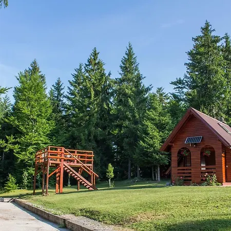 Robinzonski Smjestaj Gak - Medo Cabar