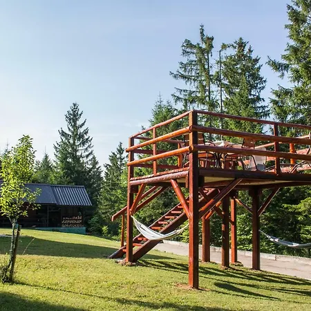Alpstuga Robinzonski Smjestaj Gak - Medo Cabar